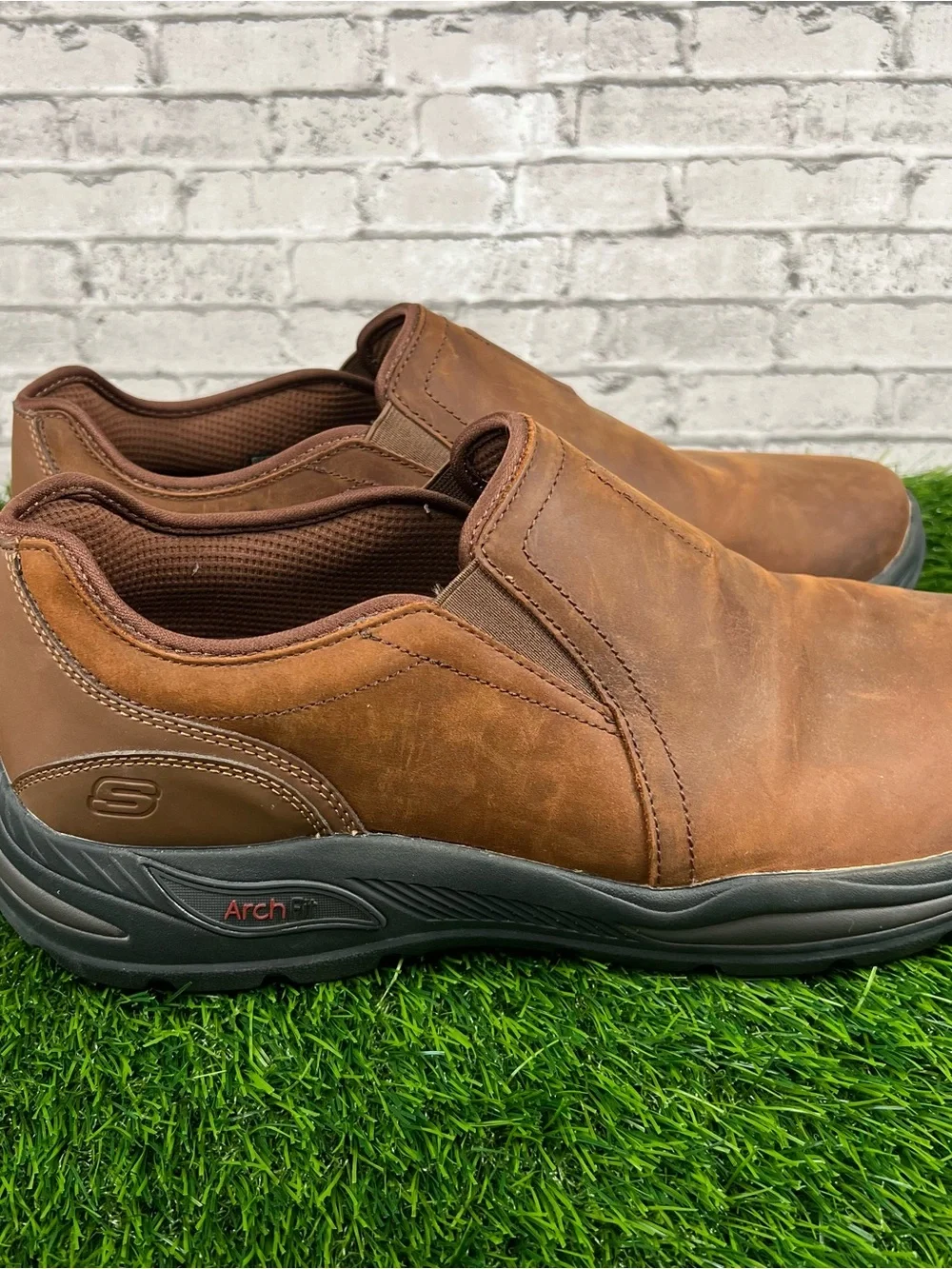 Skechers classic brown
